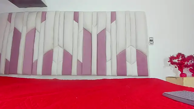 Snapshot of fer_dz chatting on 03.08.25 fer dz online show from 03.08.25