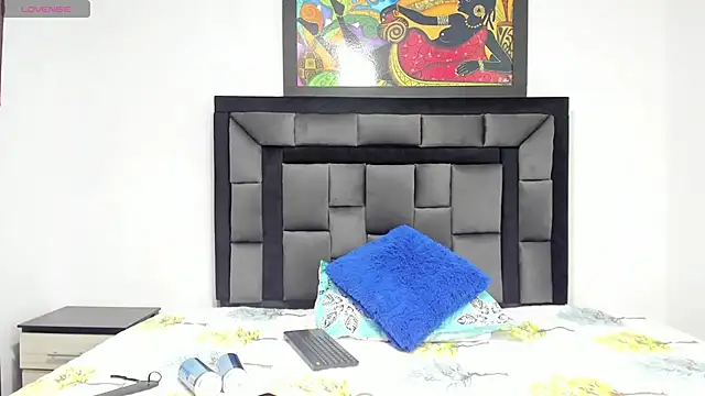 tatiana valencia online show from 01.21.25