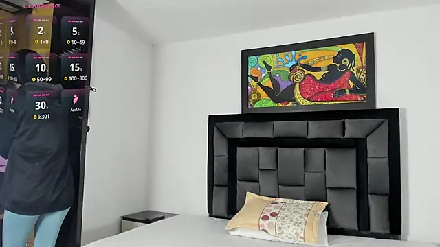 tatiana valencia online show from 02.06.25