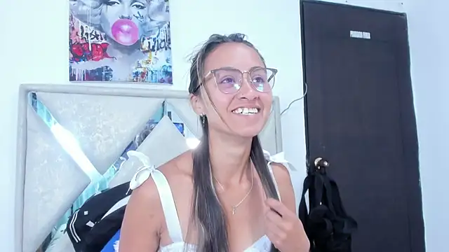 tatiana valencia online show from 04.22.26