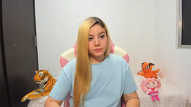 Snapshot of saori_9b chatting on 03.15.25 saori 9b online show from 03.15.25