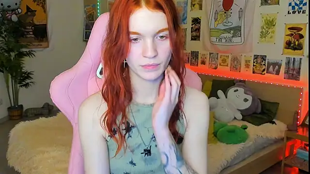 Sunny Elly online show from 02.02.25