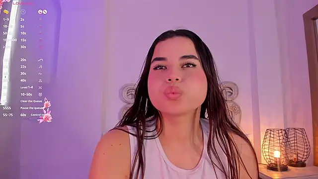 Victoria vallejo  online show from 01.28.25