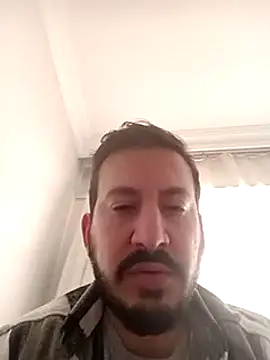 Snapshot of Karizmatikman chatting on 12.31.24 Karizmatikman online show from 12.31.24