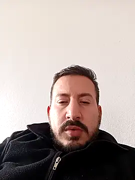 Snapshot of Karizmatikman chatting on 01.17.26 Karizmatikman online show from 01.17.26