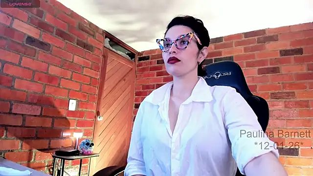 paulinabarnett- online show from 01.12.26