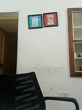 Snapshot of Long_Laster chatting on 02.05.25 Long Laster online show from 02.05.25