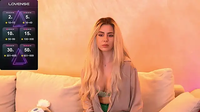 Kylie Benton online show from 09.25.25