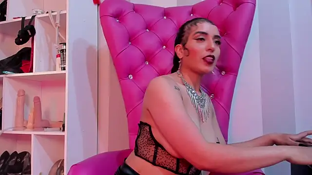 MeliizaQueen online show from 12.10.24