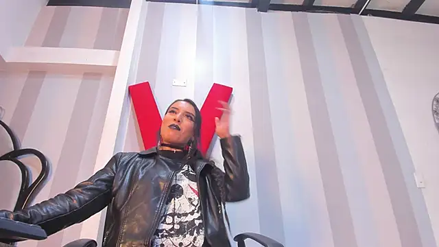 MeliizaQueen online show from 03.22.25