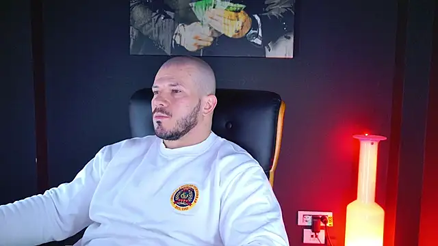 AngeloEric online show from 12.04.24