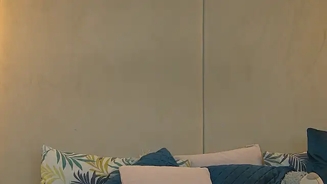 Snapshot of NattyDevon chatting on 02.22.25 NattyDevon online show from 02.22.25