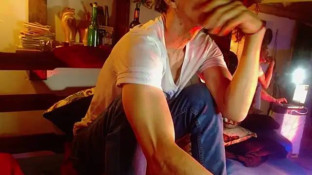 laye19 online show from 04.22.26