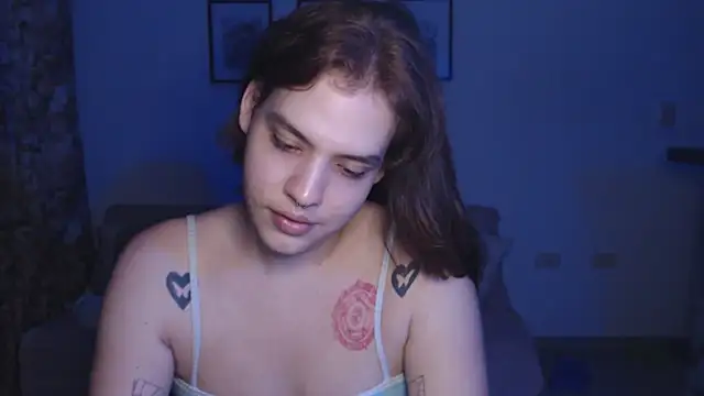 Snapshot of yukiio_nee chatting on 01.28.25 yukiio nee online show from 01.28.25