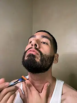 Snapshot of indosmoke chatting on 12.14.24 indosmoke online show from 12.14.24