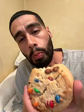 Snapshot of indosmoke chatting on 01.05.25 indosmoke online show from 01.05.25