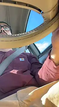 Snapshot of indosmoke chatting on 03.23.25 indosmoke online show from 03.23.25