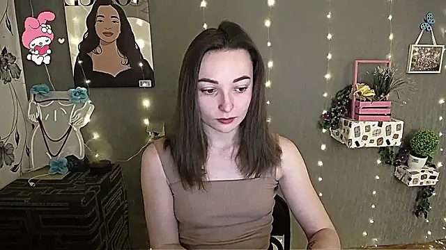  Barbie Kiss  online show from 02.04.25