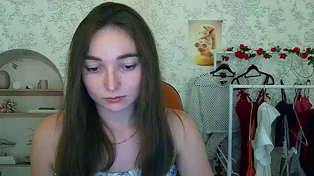  Barbie Kiss  online show from 11.09.25