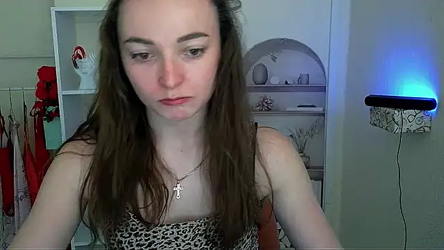 Snapshot of _Barbie_Kiss_ chatting on 05.11.26 Barbie Kiss online show from 05.11.26