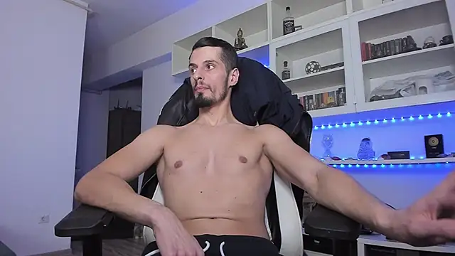 ToddClaytonn online show from 12.08.24