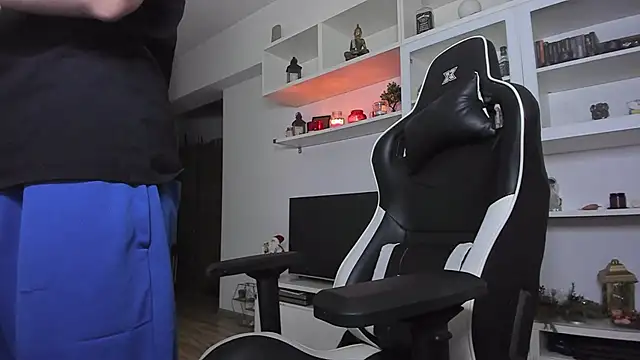 ToddClaytonn online show from 01.08.25