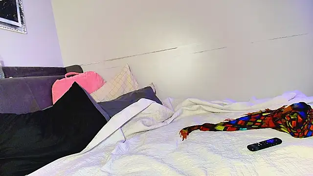 Snapshot of Naomiruty chatting on 02.11.26 Naomiruty online show from 02.11.26