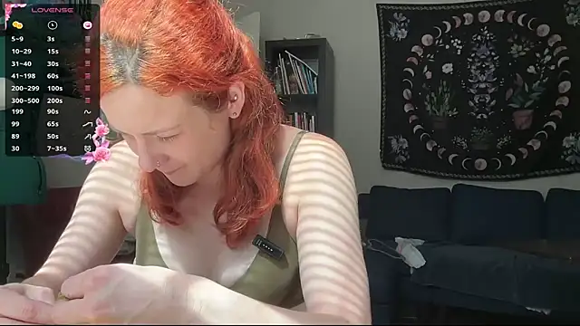 Snapshot of Aria_Fields chatting on 03.09.26 Aria Fields online show from 03.09.26