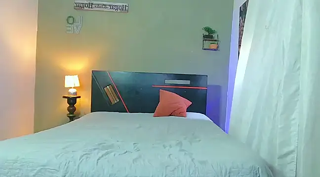 Snapshot of Jeff_Kent2 chatting on 02.19.25 Jeff Kent2 online show from 02.19.25