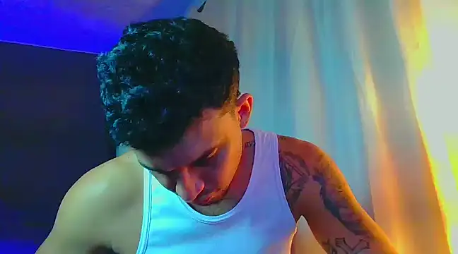 Snapshot of Jeff_Kent2 chatting on 03.07.25 Jeff Kent2 online show from 03.07.25