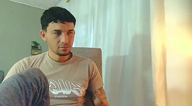 Snapshot of Jeff_Kent2 chatting on 03.09.25 Jeff Kent2 online show from 03.09.25