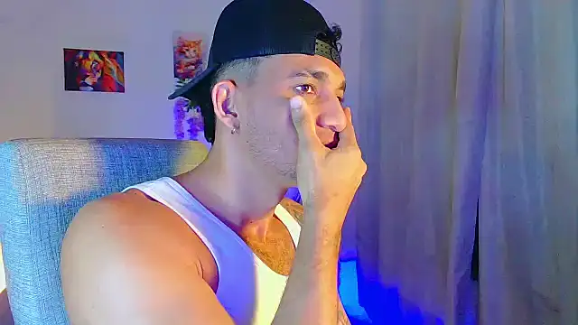 Snapshot of Jeff_Kent2 chatting on 09.12.25 Jeff Kent2 online show from 09.12.25