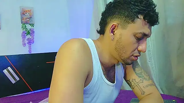 Snapshot of Jeff_Kent2 chatting on 09.15.25 Jeff Kent2 online show from 09.15.25