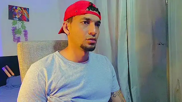 Snapshot of Jeff_Kent2 chatting on 10.23.25 Jeff Kent2 online show from 10.23.25