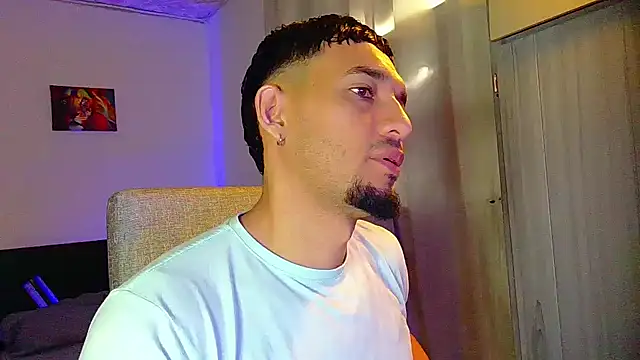 Snapshot of Jeff_Kent2 chatting on 11.29.25 Jeff Kent2 online show from 11.29.25