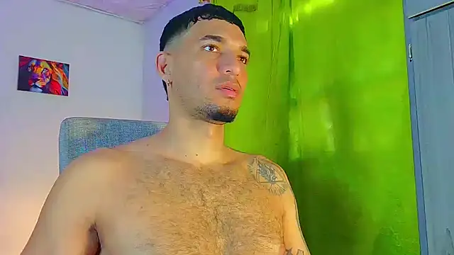 Snapshot of Jeff_Kent2 chatting on 12.18.25 Jeff Kent2 online show from 12.18.25