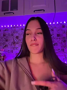 Snapshot of EricaWalls chatting on 01.14.25 EricaWalls online show from 01.14.25