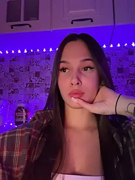 Snapshot of EricaWalls chatting on 01.23.25 EricaWalls online show from 01.23.25