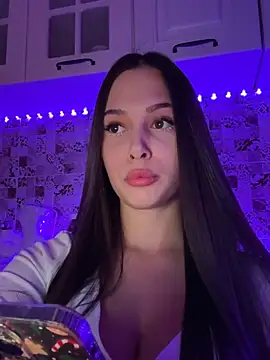 Snapshot of EricaWalls chatting on 01.26.25 EricaWalls online show from 01.26.25