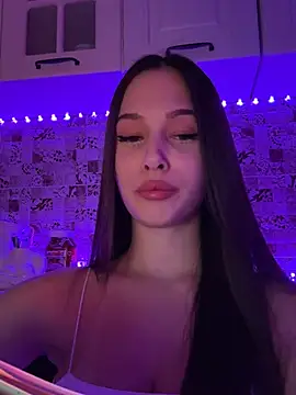 Snapshot of EricaWalls chatting on 01.26.25 EricaWalls online show from 01.26.25