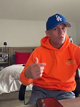 PeytonJohnn online show from 11.03.25