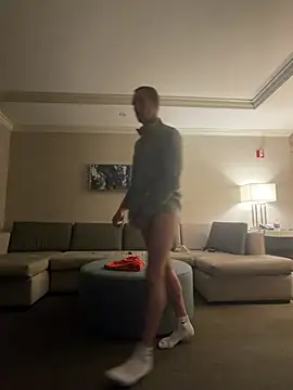 PeytonJohnn online show from 03.05.26