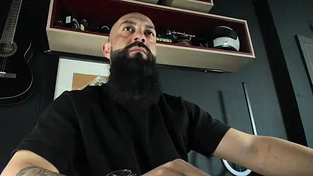 axxelrich  online show from 02.10.25