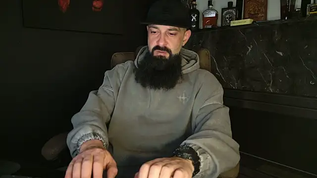 axxelrich  online show from 11.17.25