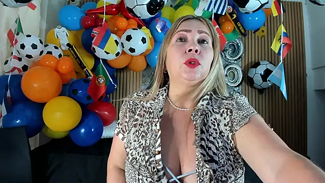 Danna topless online show from 06.15.26