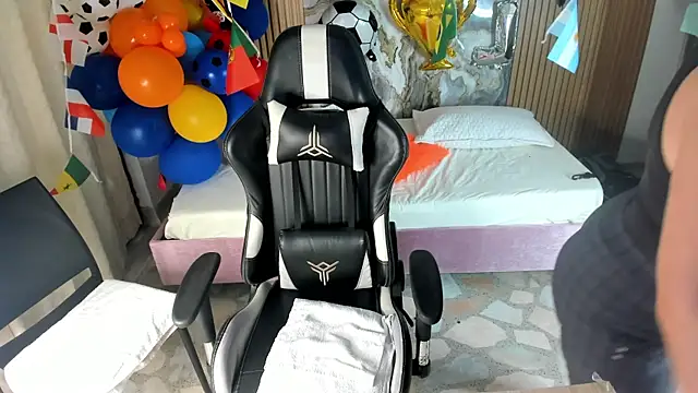 Danna topless online show from 07.18.26