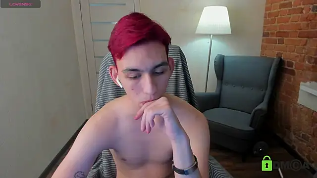 Ul Tima online show from 12.30.24