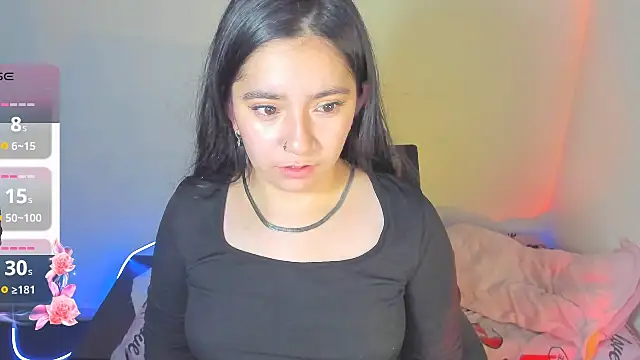 Snapshot of litle_mily_ chatting on 12.20.25 litle mily online show from 12.20.25