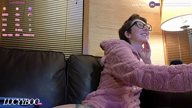 Snapshot of lovelylucyy chatting on 01.12.26 lovelylucyy online show from 01.12.26