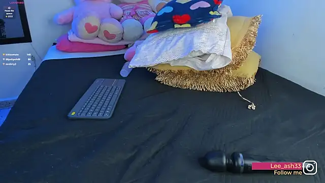 Lee Ash online show from 07.06.26